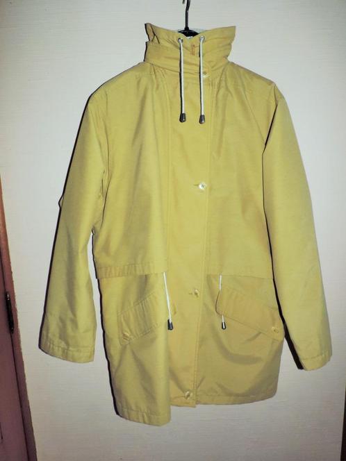 Parka jaune, imperméable, 46/48 Peu portée, en parfait état,, Vêtements | Femmes, Vestes | Hiver, Comme neuf, Taille 46/48 (XL) ou plus grande