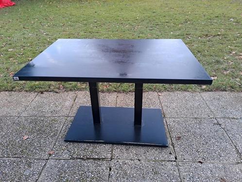 Table alu noire (4 pers) très stable, Maison & Meubles, Tables | Tables mange-debout, Utilisé, Enlèvement ou Envoi