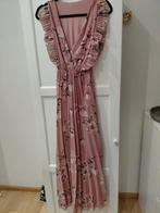Robe rose, taille 36/38. 
Parfait état. Porté une fois, Vêtements | Femmes, Robes, Enlèvement ou Envoi, Neuf, Taille 36 (S)