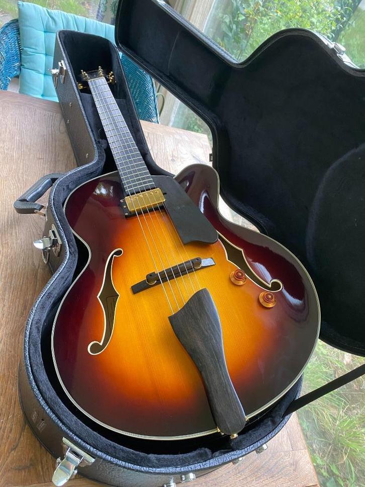 Eastman AR 503 CE, Muziek en Instrumenten, Snaarinstrumenten | Gitaren | Elektrisch, Zo goed als nieuw, Hollow body, Overige merken