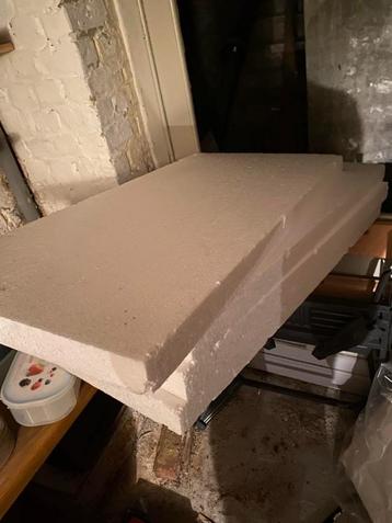 plaque de frigolite beschikbaar voor biedingen