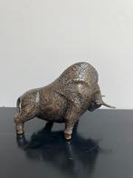 Antieke bronzen stier, Antiek en Kunst, Ophalen
