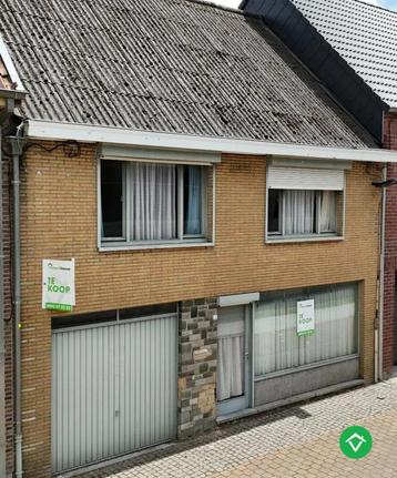 Ruime woning met 5 slaapkamers, tuin en garage in Wingene beschikbaar voor biedingen