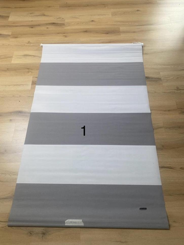 Rolgordijnen, Huis en Inrichting, Stoffering | Gordijnen en Lamellen, Zo goed als nieuw, Wit, Bruin, Grijs, Ophalen