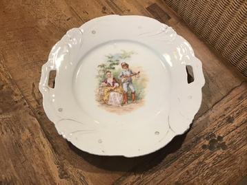 Elegante vintage pralineschaal gebakschaal beschikbaar voor biedingen