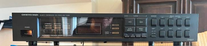 Onkyo Integra tuner, Audio, Tv en Foto, Tuners, Zo goed als nieuw, Ophalen