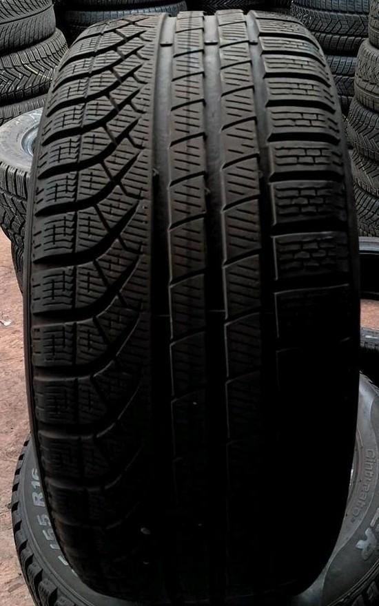 2454518 245/45/18 245/45R18 winter Pirelli, Auto diversen, Autosport-onderdelen, Zo goed als nieuw, Ophalen