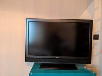 Sony Bravia tv 40inch beschikbaar voor biedingen