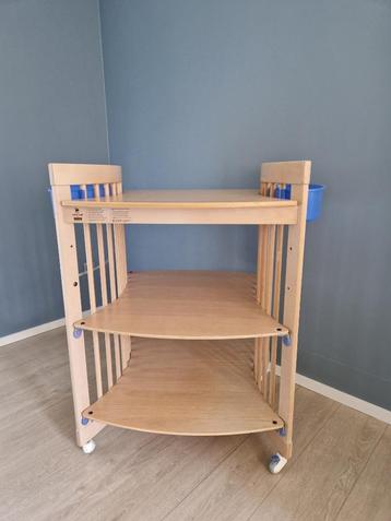 Verzorgingstafel Stokke beschikbaar voor biedingen