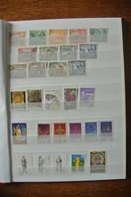 timbres Chypre dans un album (n89), Timbres & Monnaies, Timbres | Europe | Autre, Affranchi, Chypre, Enlèvement ou Envoi, Autres pays