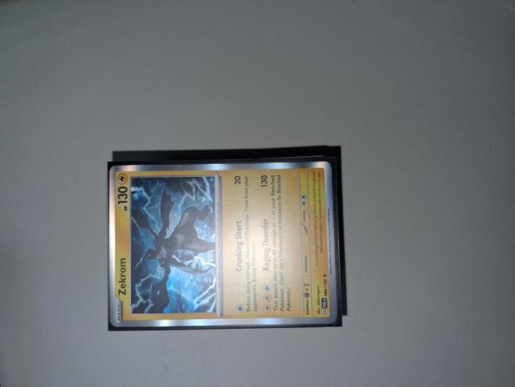 200 verschillende pokemon kaarten near mint conditie., Boeken, Hobby en Vrije tijd, Zo goed als nieuw, Geschikt voor kinderen