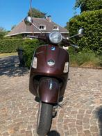 Vespa gts i.e 250, Fietsen en Brommers, Scooters | Vespa, Ophalen, Gebruikt