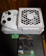 Xbox série S en très bonne état + accessoires ⬇️⬇️, Games en Spelcomputers, Spelcomputers | Xbox Series X en S, Ophalen, Zo goed als nieuw