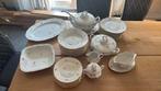 Service de table en porcelaine, Antiquités & Art, Antiquités | Services (vaisselle) complet, Enlèvement