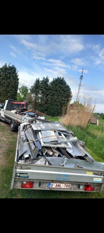 Remork oud ijzer ophaling beschikbaar voor biedingen
