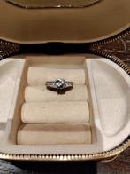 Swarovski ring, Handtassen en Accessoires, Ringen, Overige materialen, 20 of groter, Gebruikt, Dame