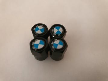 Set van x4 Bmw ventieldopjes zwart of zilver beschikbaar voor biedingen