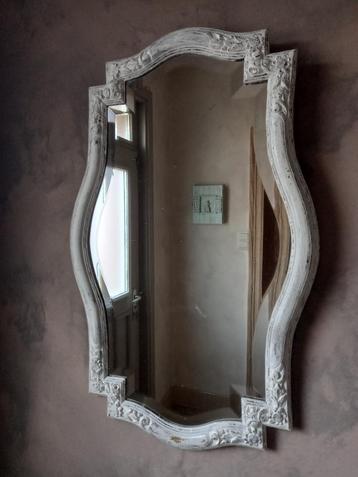 Miroir vintage  beschikbaar voor biedingen