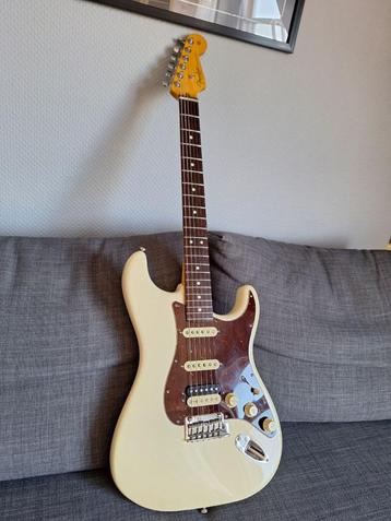 Fender American Professional II Stratocaster, Musique & Instruments, Enlèvement ou Envoi, Comme neuf, Solid body, Fender