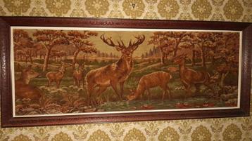 Kader met wandtapijt edelherten (200x50cm) beschikbaar voor biedingen