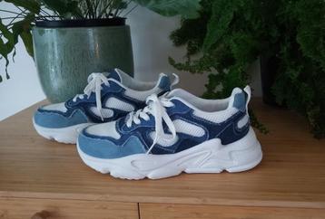 Marquiiz sneakers met touch of jeans, mt 40 (39)  als nieuw disponible aux enchères