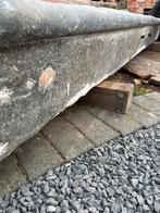 Antieke arduinen voederbak met 2 openingen, Ophalen