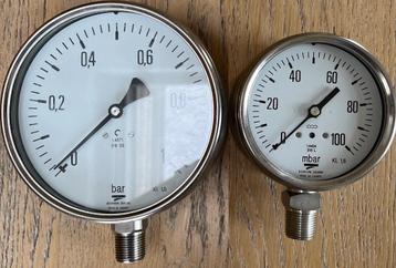 Lot 2 Manomètres grand cadran beschikbaar voor biedingen