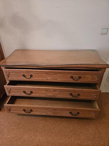 commode beschikbaar voor biedingen
