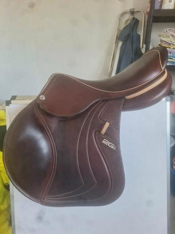 CWD mademoiselle 2GS springzadel, Enlèvement, Comme neuf