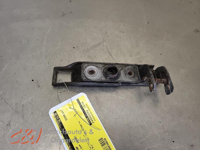 Slotmechaniek Motorkap van een Mercedes Sprinter, Auto-onderdelen, Carrosserie, Mercedes-Benz, Gebruikt, 3 maanden garantie, Ophalen of Verzenden