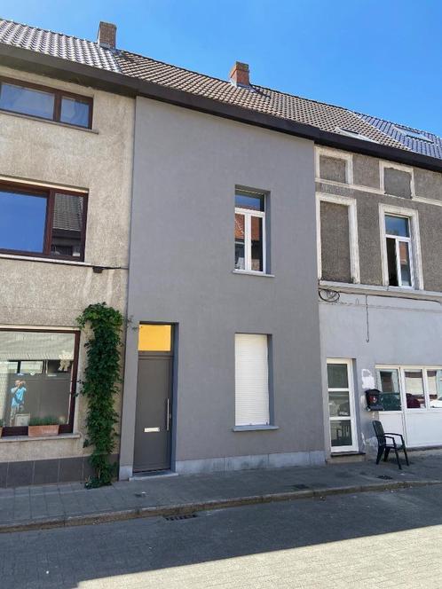 Huis met 4 kamers en koer/tuin, Immo, Huizen te huur, Gent, Tussenwoning, Direct bij eigenaar