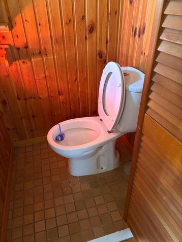 Toilet beschikbaar voor biedingen