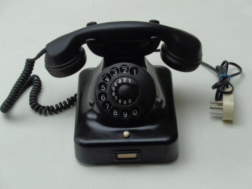 Oude Bakelieten Telefoon SIEMENS met Draaischijf uit 1956, Telecommunicatie, Vaste telefoons | Niet Draadloos, Gebruikt, Bakeliet