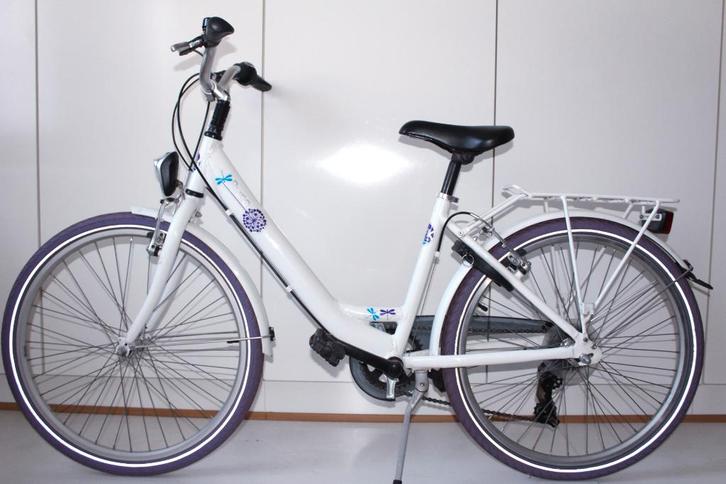 Als nieuwe Alu 24 inch Meisjesfiets - 6 V, Fietsen en Brommers, Fietsen | Meisjes, Zo goed als nieuw, 24 inch, Handrem, Versnellingen