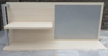 wandrek met magneetbord - rek - boekenplank - gebruikt  beschikbaar voor biedingen