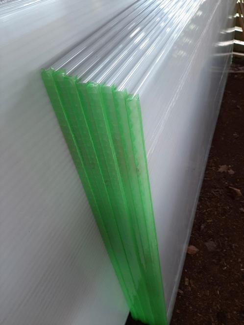 8 POLYCARBONAAT-PLATEN 98 X 300 CM. ( NIEUW ), Doe-het-zelf en Bouw, Glas en Ramen, Zo goed als nieuw, Ophalen