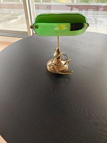 Vintage tafel lamp beschikbaar voor biedingen
