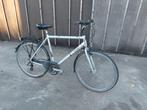 Herenfiets 28 inch in zeer goed staat, Fietsen en Brommers, Ophalen, Zo goed als nieuw