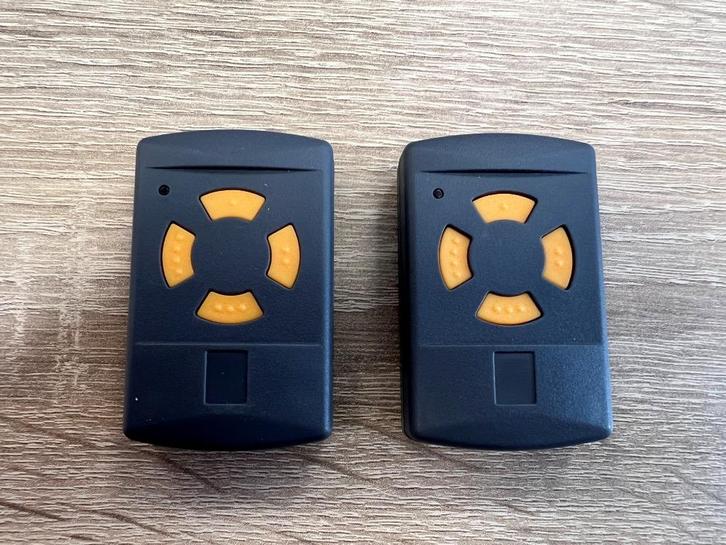 Handzender Hörmann HS4-433 met 4 kanalen € 21,50, Telecommunicatie, Zenders en Ontvangers, Nieuw, Verzenden
