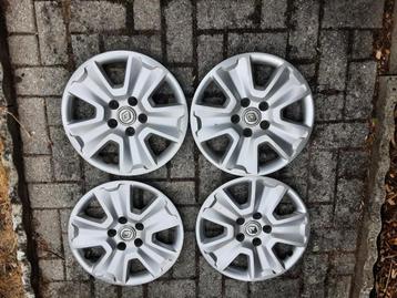 4 wieldoppen 16 inch origineel Renault (bijna nieuw) beschikbaar voor biedingen