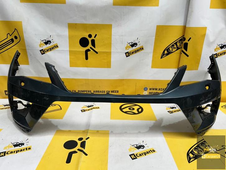 Voorbumper ATECA 575 FR 6xPDC KLS ORGINEEL BUMPER 575807221, Auto-onderdelen, Carrosserie, Bumper, Seat, Voor, Gebruikt