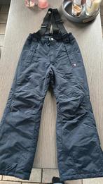 Skibroek, Enlèvement