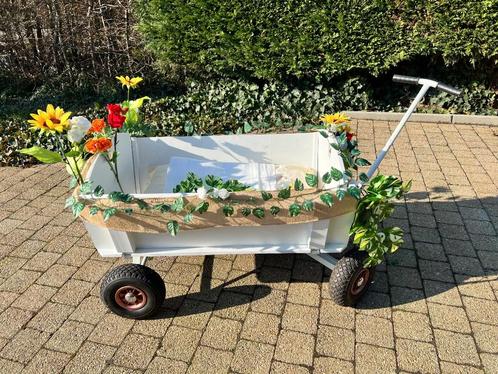 Witte houten bolderkar met of zonder versiering, Diversen, Pasen, Zo goed als nieuw, Ophalen