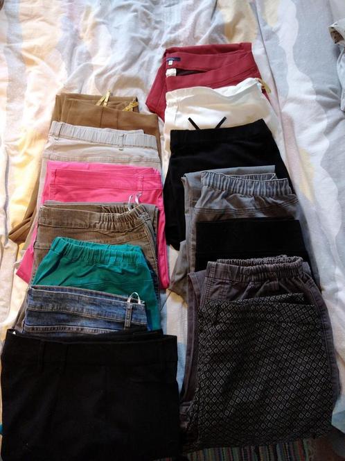 15 damesbroeken allerlei, sommige met elastiek in de lenden., Kleding | Dames, Dames-kledingpakketten, Zo goed als nieuw, Ophalen