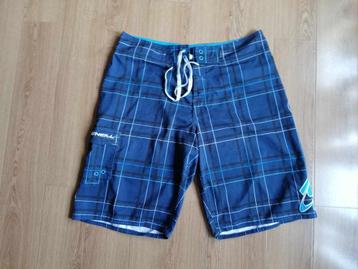Zwemshort merk O'NEILL ,al in solden! beschikbaar voor biedingen