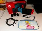 Switch v2 blauw/rood, Consoles de jeu & Jeux vidéo, Consoles de jeu | Nintendo Switch, Enlèvement, Comme neuf