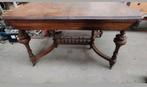 Stevige houten Mechelse tafel antiek hout op wieltjes, Ophalen of Verzenden