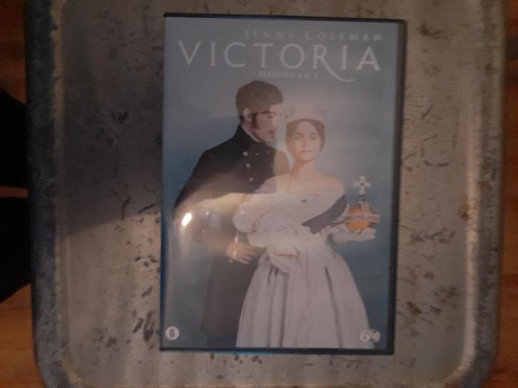 Victoria seizoen 1 en 2, Cd's en Dvd's, Dvd's | Tv en Series, Zo goed als nieuw, Drama, Boxset, Vanaf 6 jaar, Verzenden