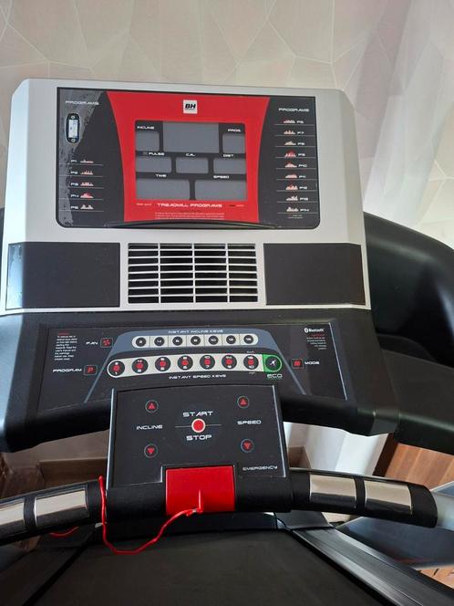 Loopband BH fitness, Sport en Fitness, Fitnessapparatuur, Zo goed als nieuw, Loopband, Ophalen
