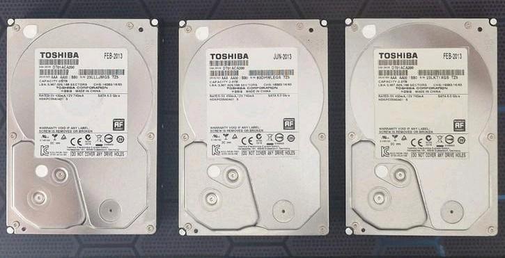 Set van 3 HDD - 2TB (3x Toshiba), Computers en Software, Harde schijven, Gebruikt, Server, Intern, HDD, SATA, Ophalen of Verzenden